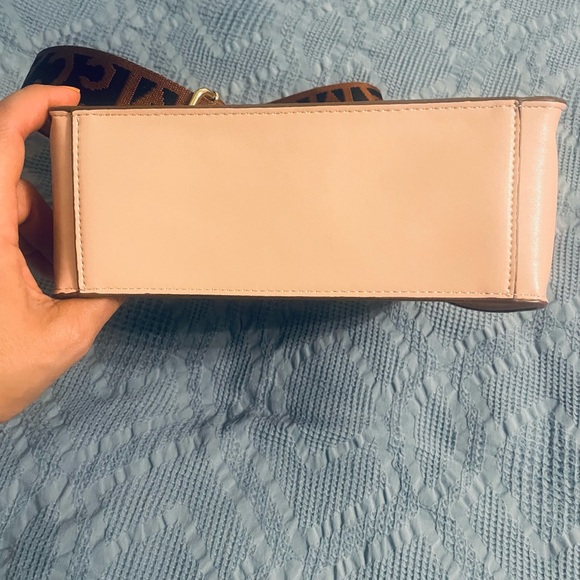 Stella McCartney Cream and Brown Shoulder Bag - Picture 2 of 6